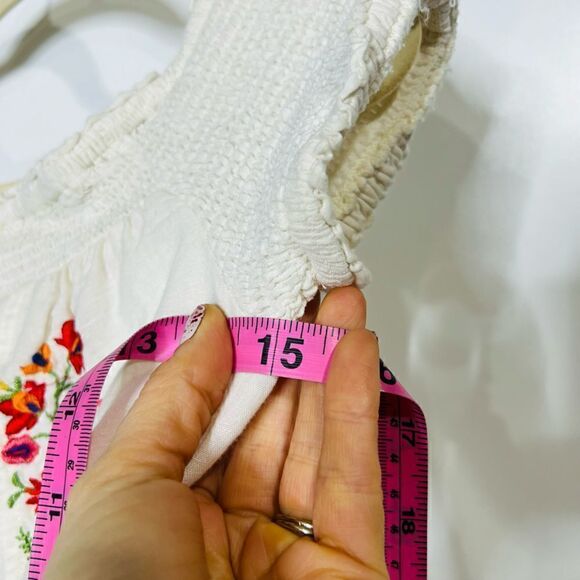 Moulinette Soeurs Anthropologie White Cotton Floral Embroidered Top Pom Tassels - Picture 5 of 10